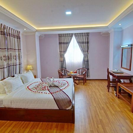 Hotel Iceland Mandalay Esterno foto
