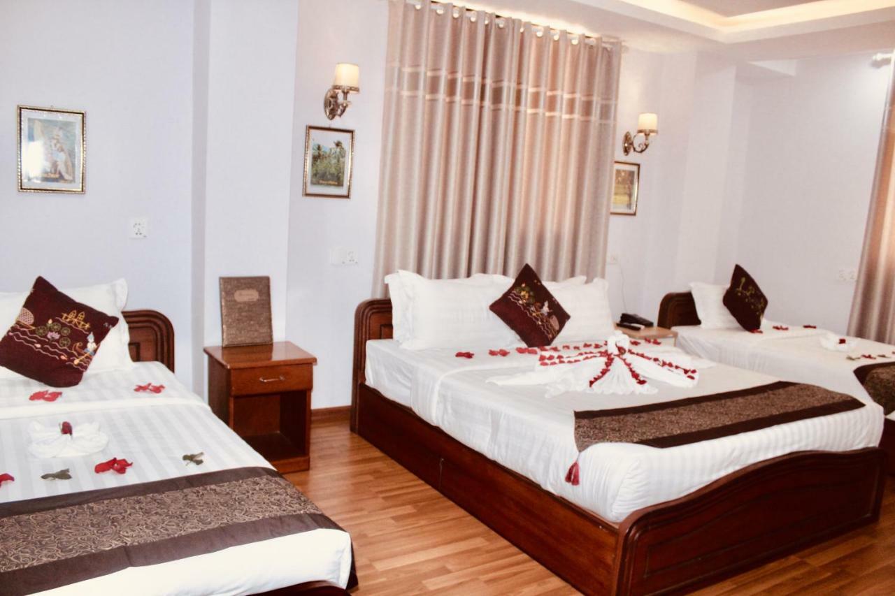 Hotel Iceland Mandalay Esterno foto