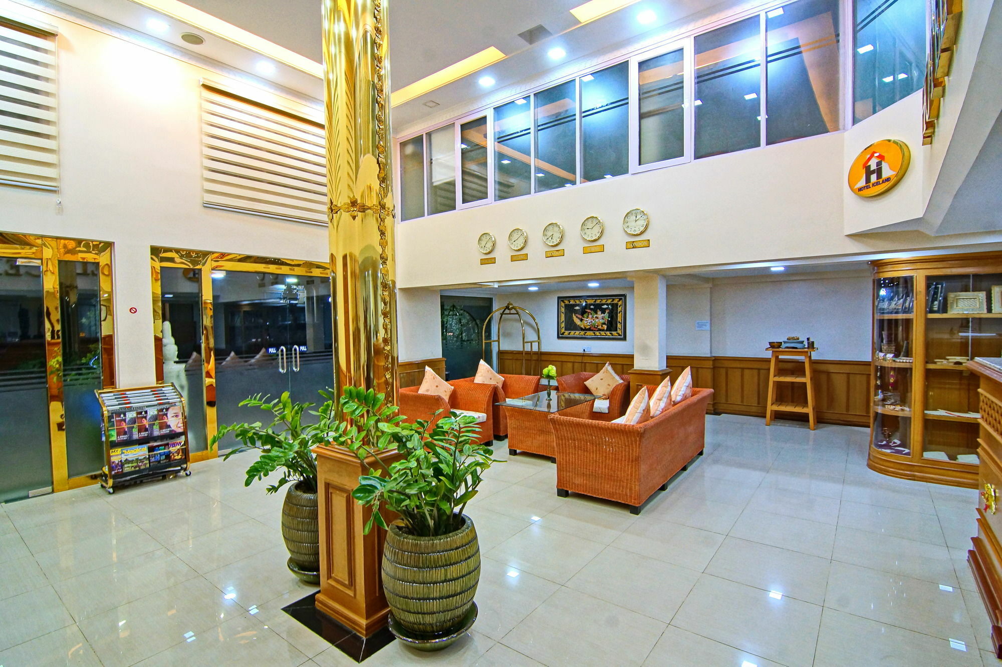 Hotel Iceland Mandalay Esterno foto